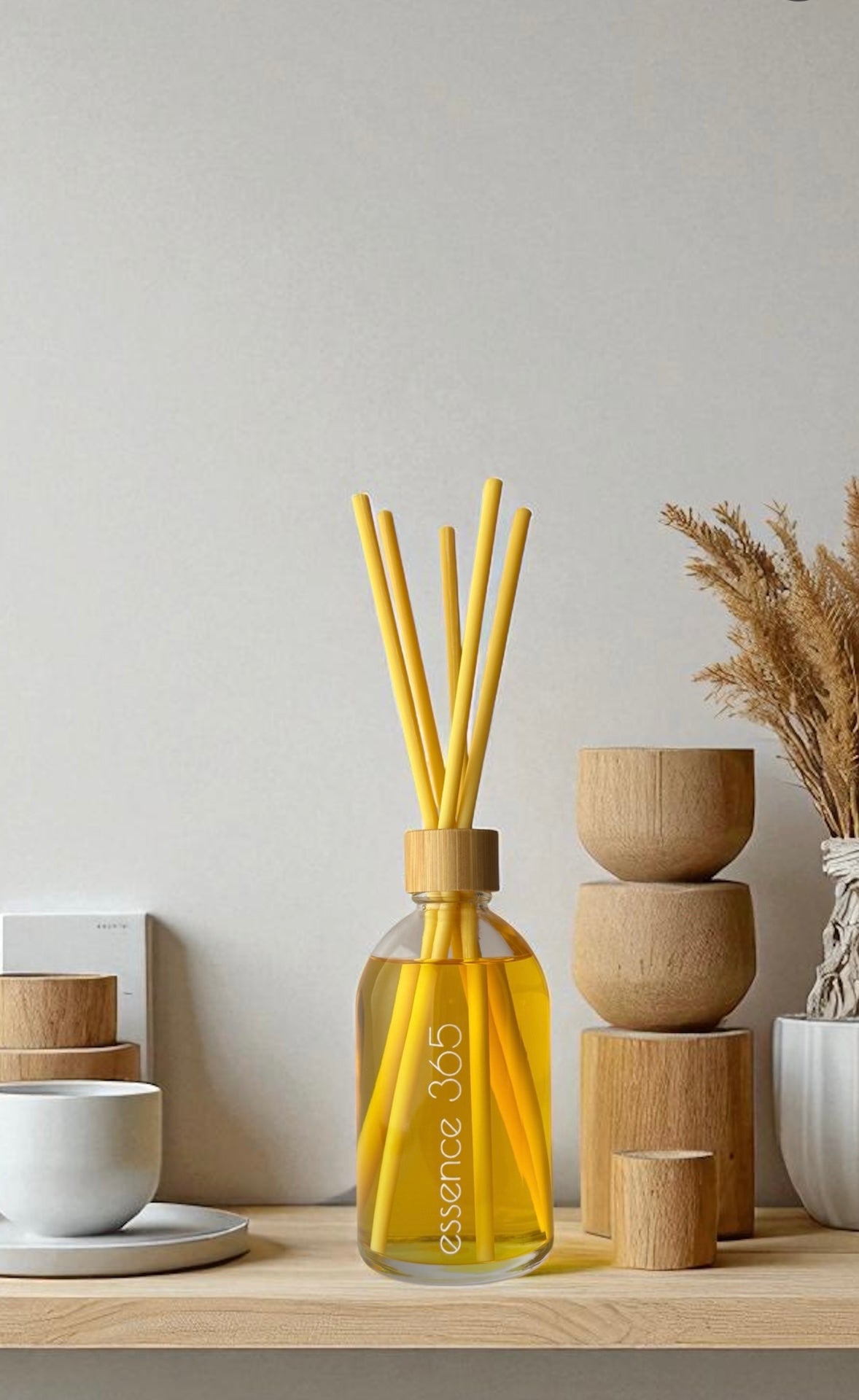 Japanese honeysuckle reed diffuser