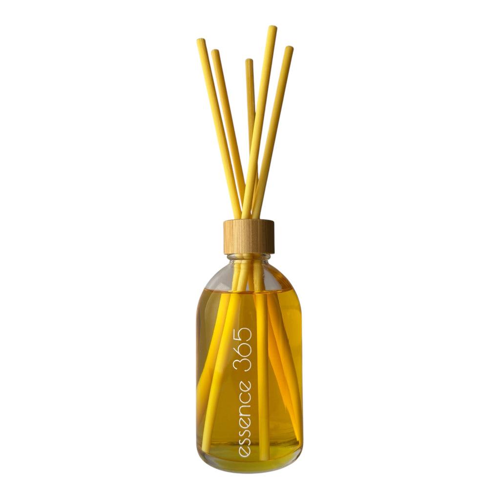 Japanese honeysuckle reed diffuser